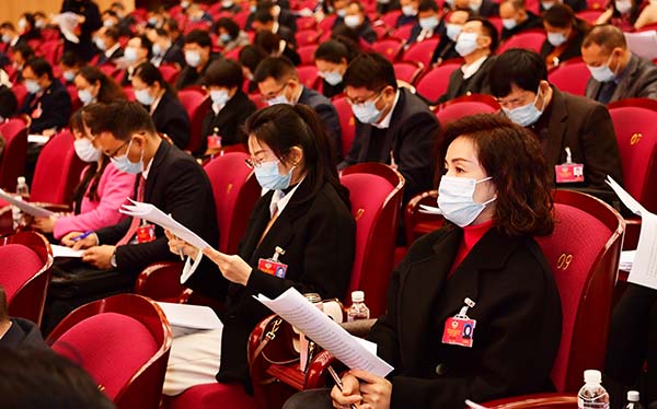 2022年1月24日,中国人民政治协商会议玉溪市第六届委员会第一次会议。 曾永洪 摄 (39) 2022年1月24日,中国人民政治协商会议玉溪市第六届委员会第一次会议。 曾永洪 摄 (39)