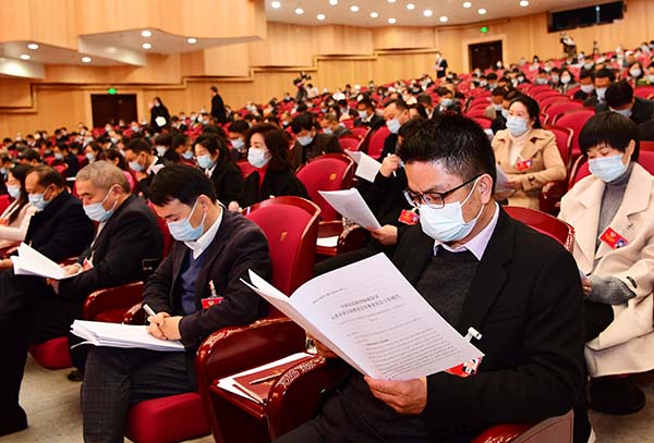 2022年1月24日,中国人民政治协商会议玉溪市第六届委员会第一次会议。 曾永洪 摄 (36) 2022年1月24日,中国人民政治协商会议玉溪市第六届委员会第一次会议。 曾永洪 摄 (36)