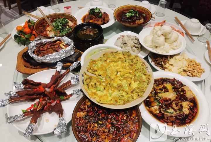 桑园饭店的美食。